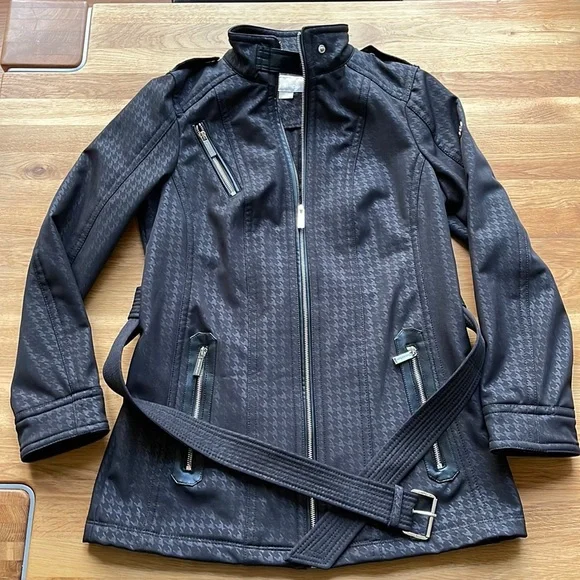MICHAEL Kors Black Belted Soft Shell Houndstooth Zip Trench Jacket Coat - Picture 3 of 12
